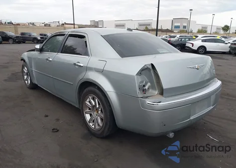 2006 Chrysler 300C из США, поврежденный, VIN 2C3KA63H86H110295